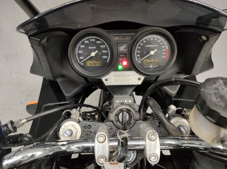 Мотоцикл Honda CB400SFVA с пробегом 42848 km с пробегом 42848 km