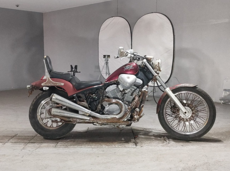 Мотоцикл Honda STEED400