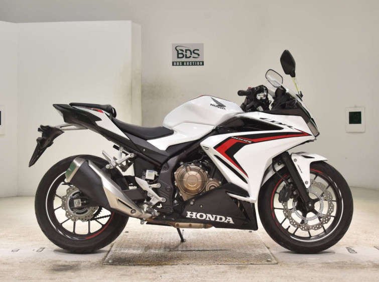 Мотоцикл Honda CBR400R з пробігом 7824 km