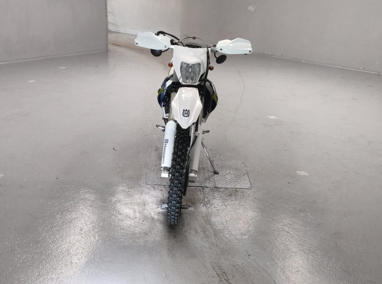 Мотоцикл Husqvarna FE350 с пробегом 4748 km с пробегом 4748 km