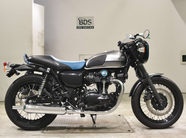 Мотоцикл Kawasaki W800 з пробігом 2061 km