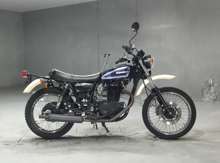 Мотоцикл Kawasaki 250TR з пробігом 34577 km з пробігом 34577 km