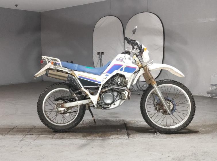 Мотоцикл Yamaha SEROW XT225 с пробегом 18822 km