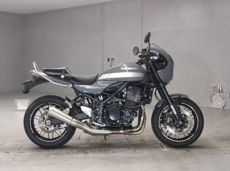 Мотоцикл Kawasaki Z900RS CAFE с пробегом 13378 km с пробегом 13378 km
