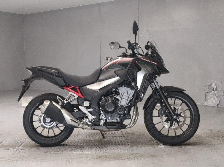 Мотоцикл Honda 400x с пробегом 3178 km с пробегом 3178 km