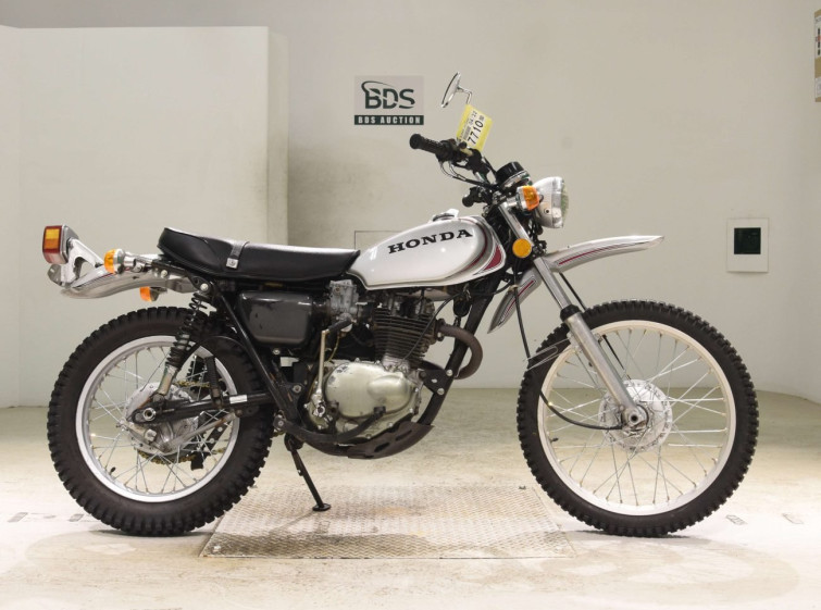 Мотоцикл Honda SL250S с пробегом 8984 km