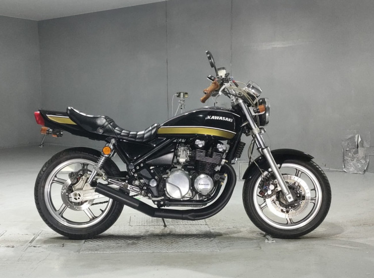 Мотоцикл Kawasaki ZEPHYR400 с пробегом 25829 km с пробегом 25829 km