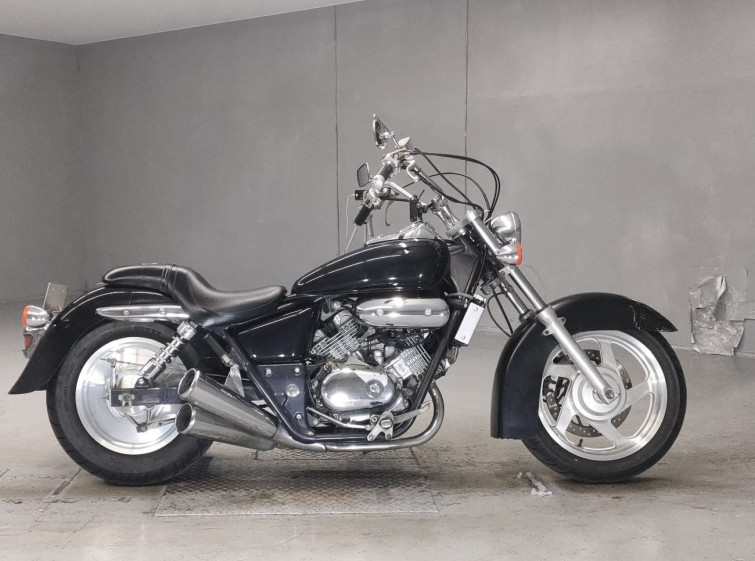 Мотоцикл Honda MAGNA250 с пробегом 36598 km с пробегом 36598 km