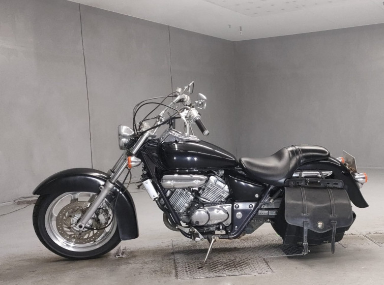 Мотоцикл Honda MAGNA250 с пробегом 36598 km с пробегом 36598 km