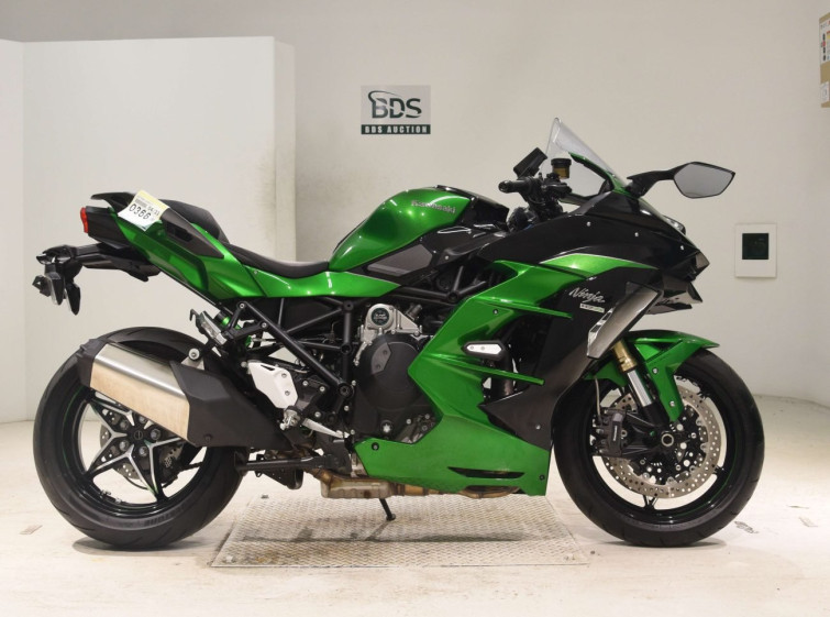 Мотоцикл Kawasaki CRF250M с пробегом 1076 km