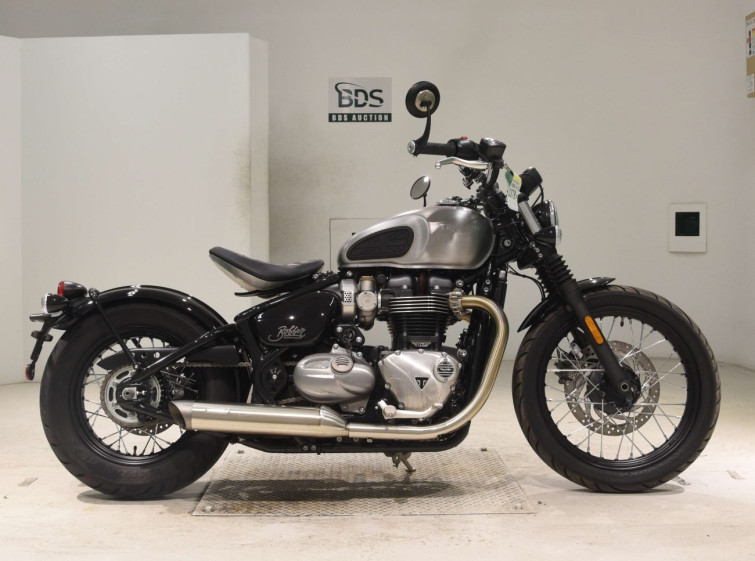 Мотоцикл Triumph BONNEVILLE BOBBER з пробігом 1644 km