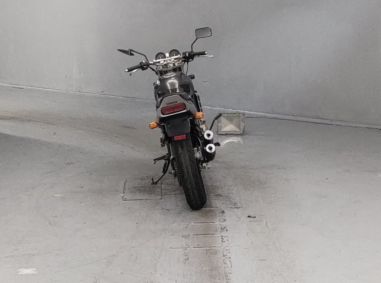 Мотоцикл Yamaha R1-Z з пробігом 89324 km з пробігом 89324 km