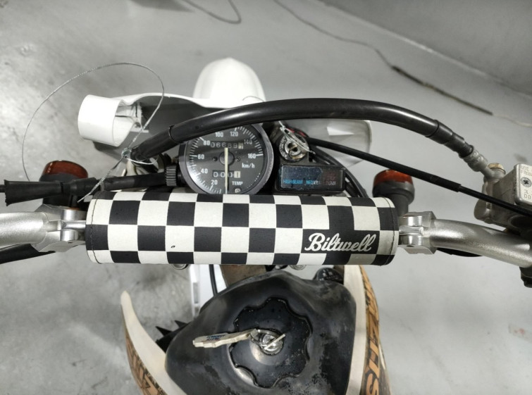 Мотоцикл Suzuki RMX250S з пробігом 6689 km з пробігом 6689 km