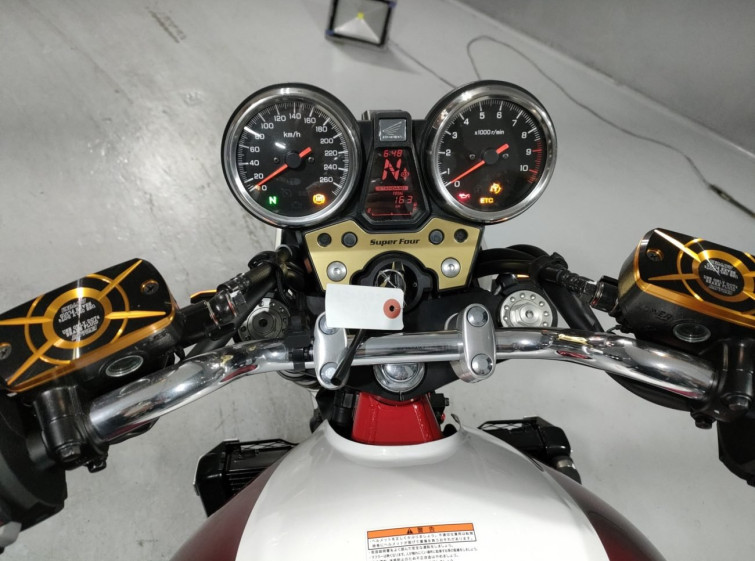 Мотоцикл Honda CB1300SF с пробегом 163 km с пробегом 163 km