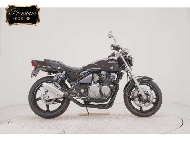 Мотоцикл Kawasaki ZEPHYR400 с пробегом 5010 km