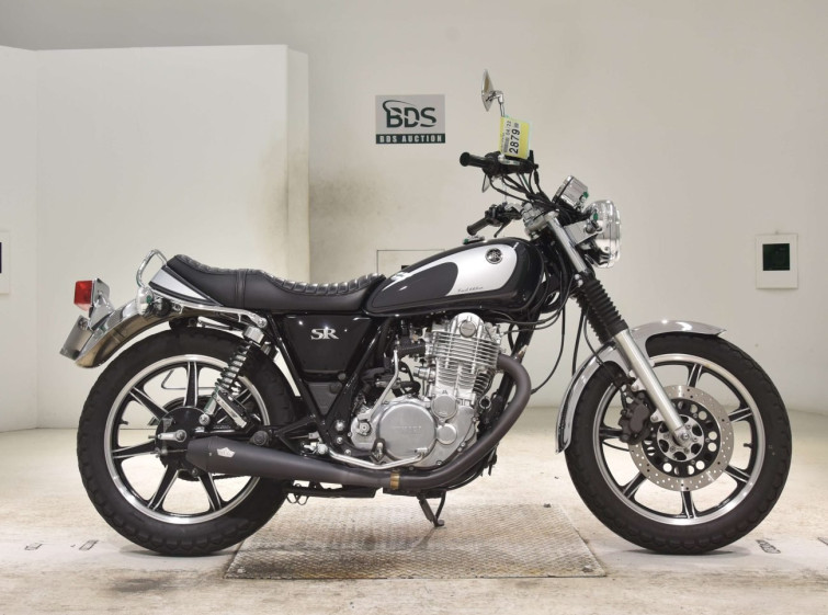 Мотоцикл Yamaha SR400 с пробегом 8799 km