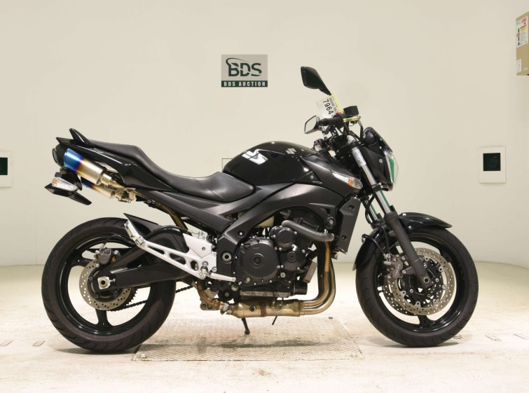 Мотоцикл Suzuki GSR400 с пробегом 38082 km