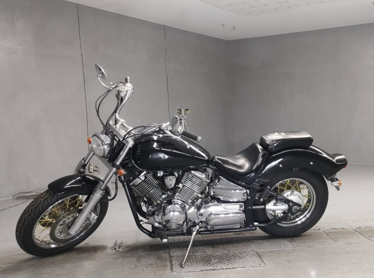 Мотоцикл Yamaha DRAGSTAR XVS1100 з пробігом 44859 km з пробігом 44859 km