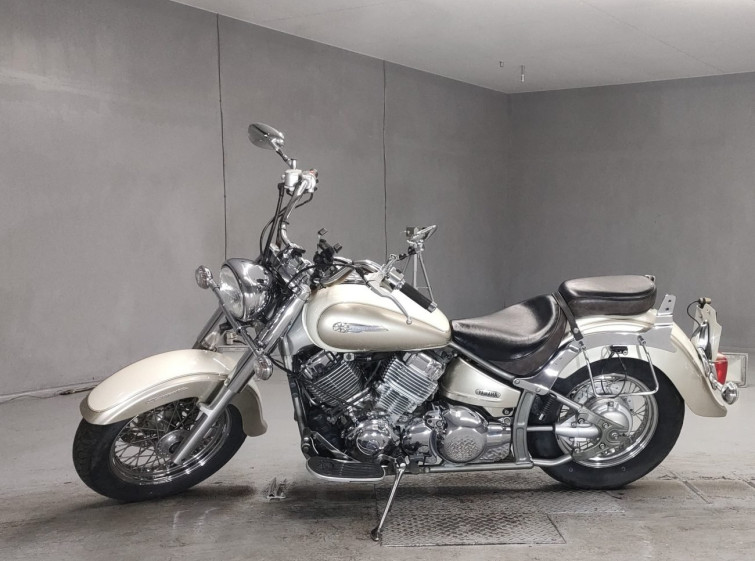Мотоцикл Yamaha DRAGSTAR XVS400 CLASSIC с пробегом 27543 km с пробегом 27543 km