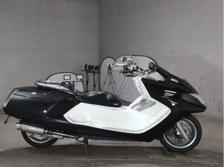 Мотоцикл Yamaha MAXAM250 TRIKE с пробегом 11298 km
