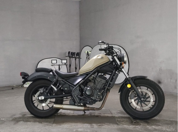 Мотоцикл Honda REBEL CMX250 з пробігом 17723 km
