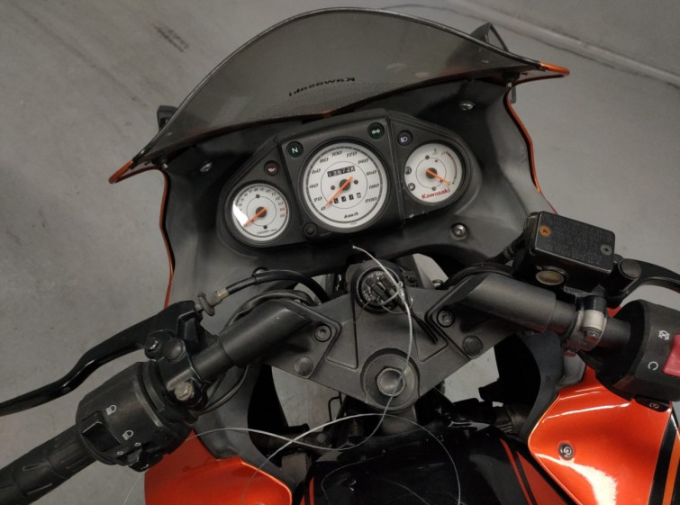 Мотоцикл Kawasaki NINJA250R с пробегом 13672 km с пробегом 13672 km