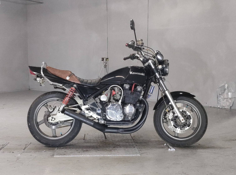 Мотоцикл Kawasaki ZEPHYR400 с пробегом 34250 km с пробегом 34250 km