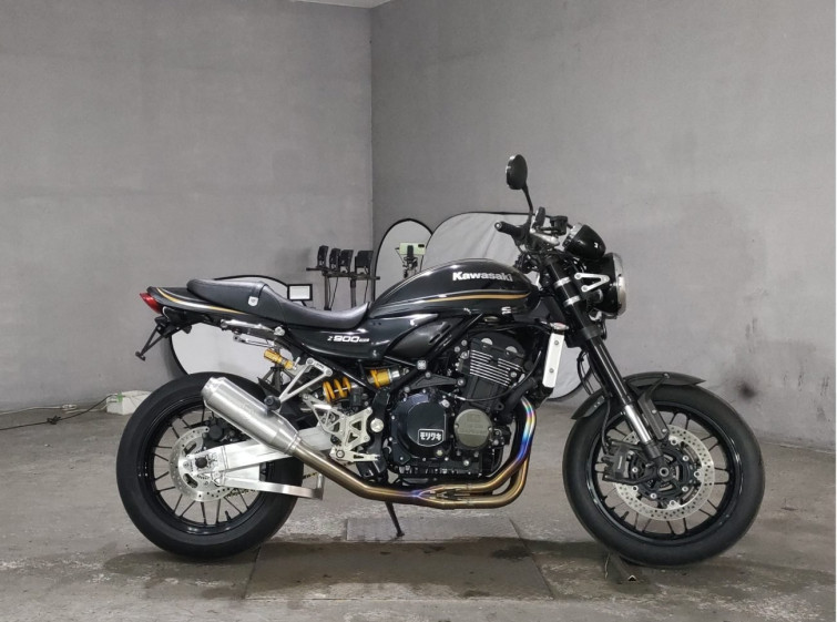 Мотоцикл Kawasaki Z900RS с пробегом 13809 km