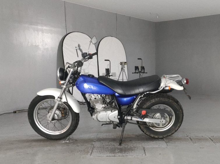 Мотоцикл Suzuki VAN VAN 200 с пробегом 3779 km с пробегом 3779 km