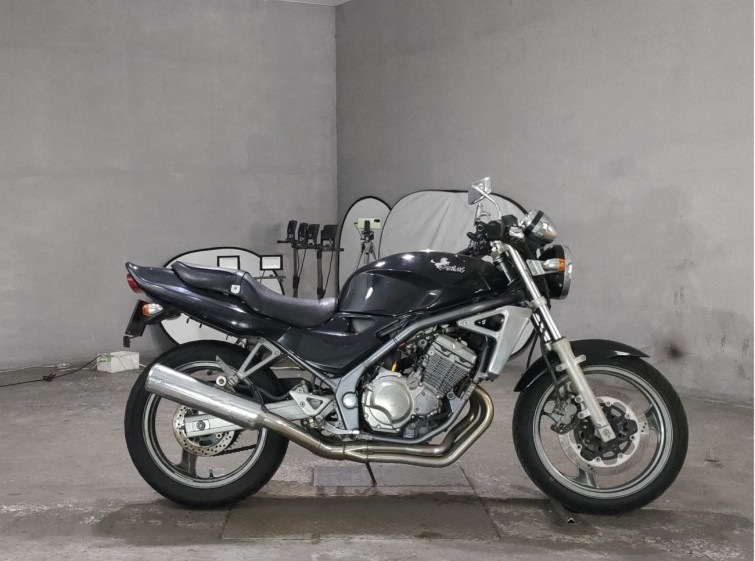 Мотоцикл Kawasaki BALIUS ZR250 з пробігом 28219 km