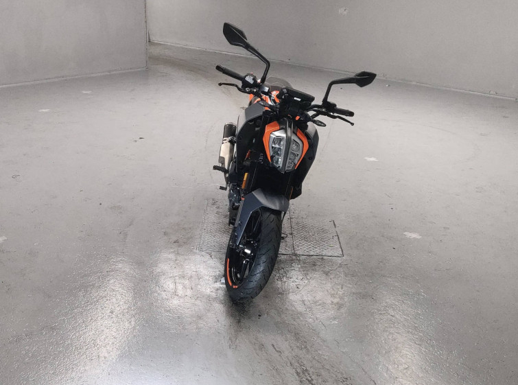 Мотоцикл KTM 390 DUKE