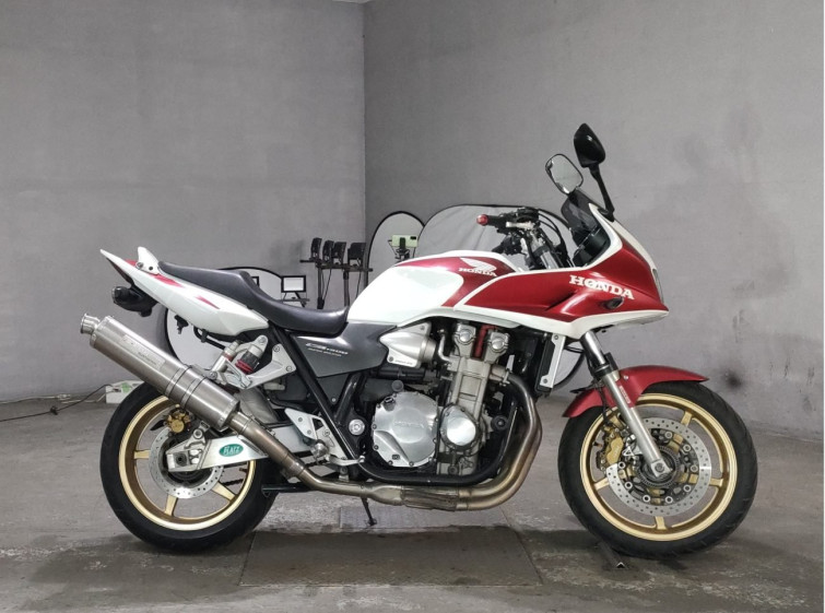 Мотоцикл Honda CB1300SF BOLDOR з пробігом 36735 km