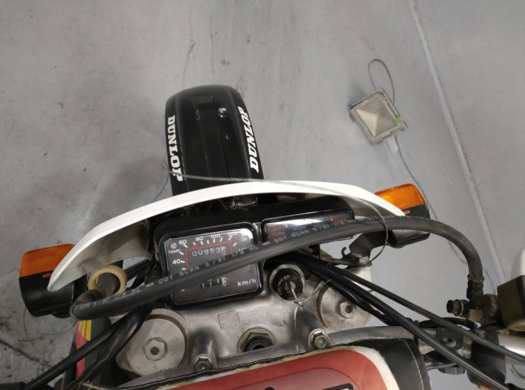 Мотоцикл Honda CRM250AR з пробігом 953 km з пробігом 953 km