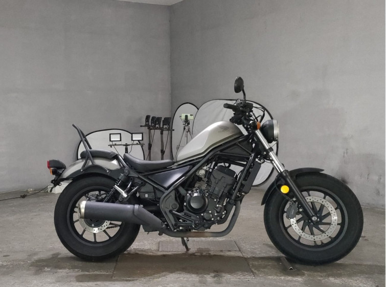 Мотоцикл Honda REBEL CMX250 з пробігом 8805 km