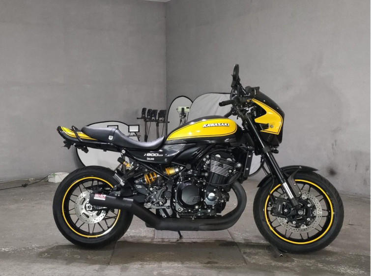 Мотоцикл Kawasaki Z900RS с пробегом 12100 km