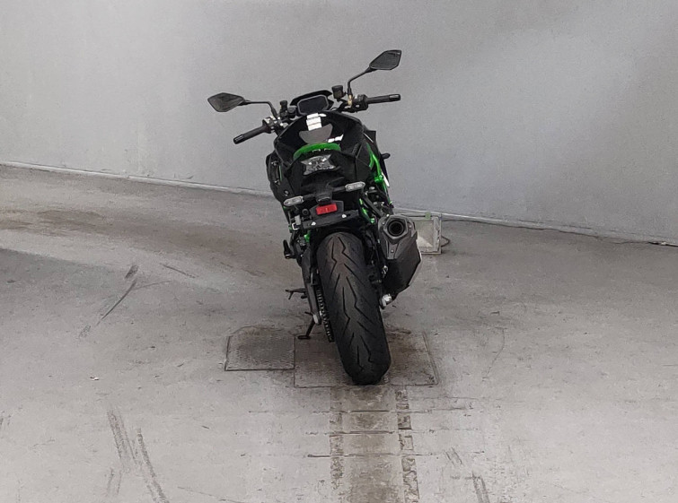 Мотоцикл Kawasaki Z H2 SE с пробегом 1800 km с пробегом 1800 km