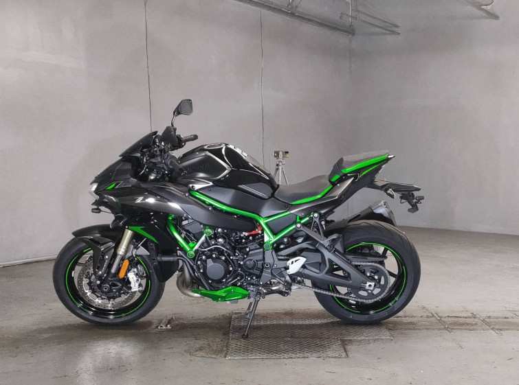 Мотоцикл Kawasaki Z H2 SE с пробегом 1800 km с пробегом 1800 km