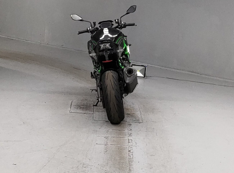 Мотоцикл Kawasaki NINJA H2 с пробегом 16395 km с пробегом 16395 km