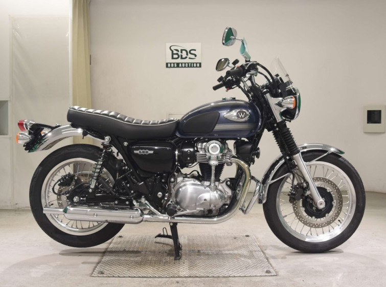 Мотоцикл Kawasaki W800 з пробігом 4686 km