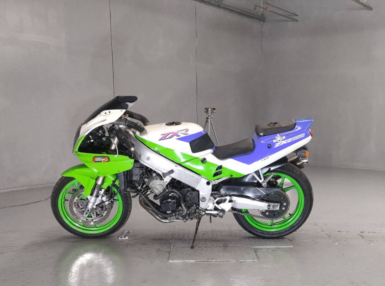Мотоцикл Kawasaki ZXR250 з пробігом 50074 km з пробігом 50074 km