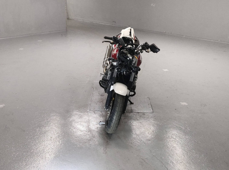 Мотоцикл Honda CB400SFV