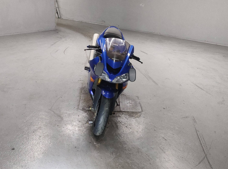 Мотоцикл Kawasaki NINJA ZX-10R с пробегом 46833 km с пробегом 46833 km