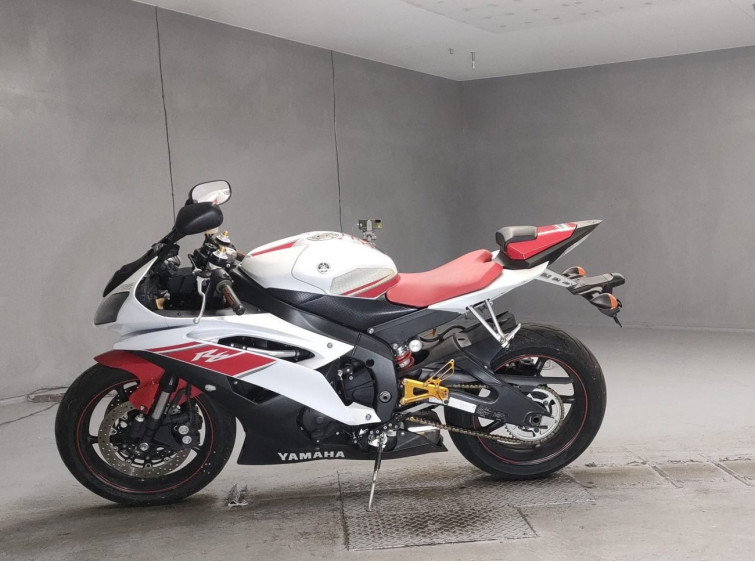 Мотоцикл Yamaha YZF-R6 з пробігом 29776 km з пробігом 29776 km