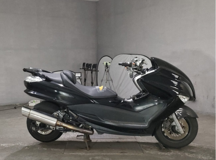 Мотоцикл Yamaha MAJESTY 250