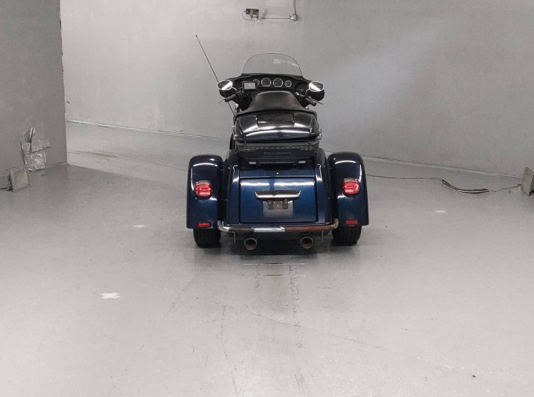 Мотоцикл HD ELECTRA GLIDE FLHTCU1690 TRIKE с пробегом 25168 km с пробегом 25168 km