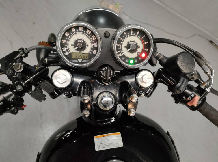 Мотоцикл Kawasaki W800 з пробігом 36995 km з пробігом 36995 km