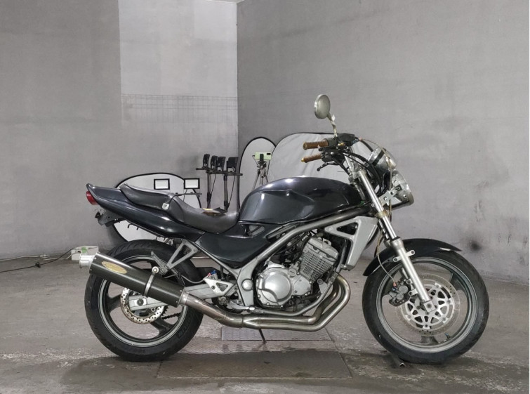 Мотоцикл Kawasaki BALIUS ZR250 з пробігом 23248 km