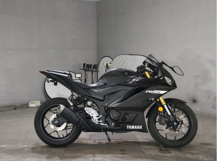 Мотоцикл Yamaha YZF-R25 з пробігом 10131 km