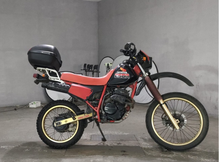 Мотоцикл Honda XLR250R с пробегом 39017 km