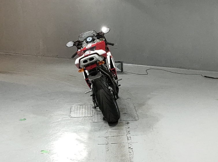 Мотоцикл Ducati 999S с пробегом 21805 km с пробегом 21805 km